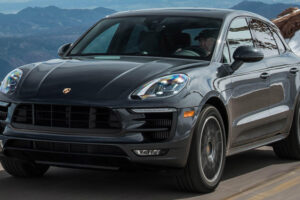 Porsche พร้อมเปิดตัวรถแบบ "911 Version" แบบไฮบริดรุ่นใหม่ภายในปี 2018