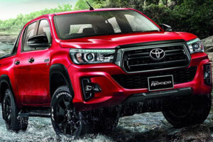 มาไทยก่อนเลย!! "Toyota Hilux" โฉมใหม่ "Rocco" เริ่มผลิตแล้ว .. เปิดตัวในประเทศไทยที่แรกของโลก