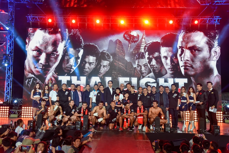 อีซูซุและแฟนมวยเฮ ร่วมยินดีกับ ‘แสนสะท้าน พี.เค.แสนชัยมวยไทยยิม’ ผ่านฉลุยเข้าสู่รอบชิงชนะเลิศ ศึก ‘THAI FIGHT 2017’