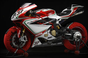 MV AGUSTA F4 RC Limited Edition "จอมปีศาจพลังทำลายล้าง 1,000 ซีซี."