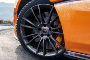 งามหยด! McLaren จับมือ Pirelli เปิดตัวล้อแม็กซ์และยางสำหรับฤดูหนาวแล้ว