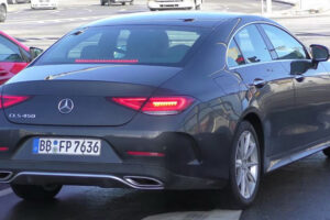 แอบถ่าย "Mercedes-Benz CLS 450" ก่อนโชว์ตัวในงาน LA Auto Show