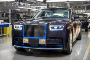 อย่างหรู! เปิดประมูล Rolls-Royce Phantom ยานยนต์เพื่อเศรษฐีระดับโลก ...