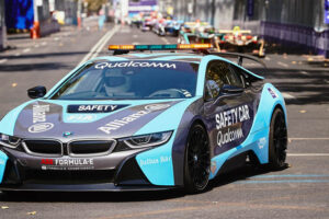 BMW i8 เข้าร่วมเป็นรถแบบ Safety Car ให้การแข่งขัน Formula E แล้ว