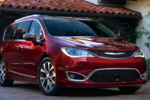 งานเข้าเลย! ยืนยันรถแบบ "Chrysler Pacifica" ต้องเรียกคืนหลังจากพบปัญหาด้านเทคนิค