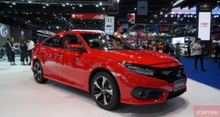 HONDA ส่ง Civic Hatchback Rallye Red พร้อม Clarity ยนตรกรรมปราศจากไอเสีย อวดโฉมใน Motor Show 2018