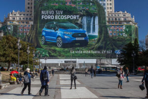 Ford โชว์รวยเปิดตัวป้ายโฆษณา Ford EcoSport ใหญ่ที่สุดของโลกกลางกรุงเมืองมาดริด