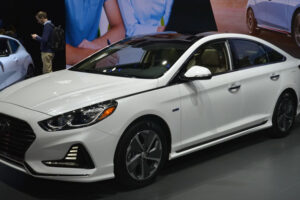 จัดหนัก! Hyundai ลุยงาน Chicago Auto Show ส่งรถแบบ Sonata Hybrid ลุยตลาดโลก