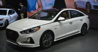จัดหนัก! Hyundai ลุยงาน Chicago Auto Show ส่งรถแบบ Sonata Hybrid ลุยตลาดโลก