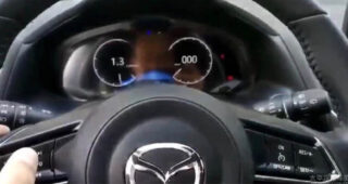 หลุดซะแล้ว! สื่อจีนเผยภาพหลุดครั้งแรกของรถแบบ "next-generation Mazda3 2019"