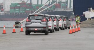 Mitsubishi Motors เริ่มส่งออก XPANDER จากโรงงานในเมืองเบกาซี อินโดนีเซีย