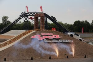 ISUZU เปิดตัว สนามรถขับเคลื่อนสี่ล้อแห่งใหม่ บนเนื้อที่ 30 ไร่ ในจังหวัดปทุมธานี