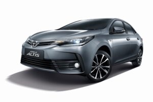 TOYOTA Corolla Altis เสริมทัพด้วยรุ่น 1.8S ใหม่ และรุ่น 1.8V พร้อม T-Connect Telematics