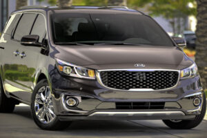 KIA จัดการเรียกคืนรถแบบ “Sedona” แล้วจากปัญหาทางด้านประตูสไลด์ข้างตัวรถ