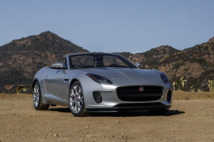 Jaguar Land Rover พร้อมเปิดตัว "J-Type Model" รถสปอร์ตเครื่องยนต์กลางขนาดเล็ก