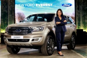 FORD EVEREST 2018 ขุมพลังใหม่ดีเซล 2.0 ลิตร Bi-Turbo 10 SPEED 213 แรงม้า พร้อมยกระดับความปลอดภัยอีกขั้น ด้วยระบบช่วยเบรกฉุกเฉิน