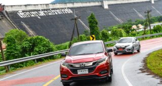 TEST GROUP : สัมผัส HONDA HR-V 2018 รุ่นปรับโฉม กระจังหน้าใหม่ ล้อแม็กโดนใจขึ้น พร้อมยกระดับความปลอดภัยอีกขั้น