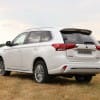 0cfca89c-2019-mitsubishi-outlander-phev-02_resize