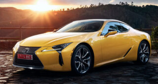 Lexus จัดให้! เปิดตัวรถสปอร์ตแบบ "LC Yellow Edition"