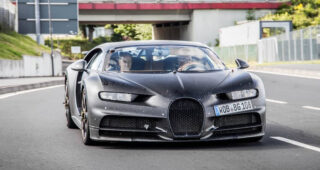 Bugatti จัดให้โชว์ตัวรถสปอร์ตแบบใหม่ "Divo Model" ภายในสนามดังที่เยอรมัน