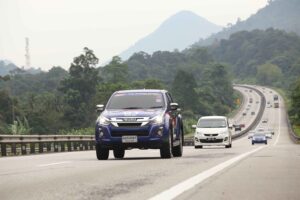 ISUZU จัดแข่งเฟ้นหา 'แชมป์ประหยัดน้ำมันอัจฉริยะอีซูซุ' บนเส้นทางต่างแดน ปีนัง–มะละกา