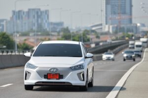 Group Test : รีวิว HYUNDAI Ioniq Electric ไร้มลพิษ ทันสมัย ระบบความปลอดภัยเพียบ