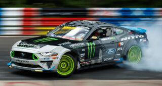 อย่างโหด ! Ford Mustang RTR คันแรกในโลกทดสอบดริฟฟ์ในสนาม Nurburgring