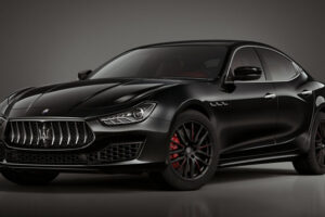อย่างหรูเลย! Maserati จัดให้โชว์ตัวรถแบบ "Ghibli Ribelle" แบบโฉมพิเศษ Limited Edition