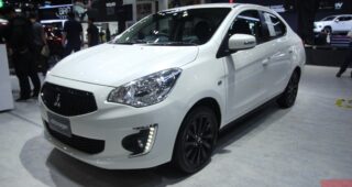 ใหม่ Mitsubishi Attrage 2018 ราคา มิตซูบิชิ แอททราจ ตารางราคา-ผ่อน-ดาวน์