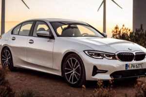 BMW Motors ยืนยันรถไฮบริดแบบ "330E Model" พร้อมเปิดตัวออกมาแล้ว