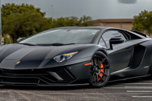โฉมแต่ง "Lamborghini Aventador" สุดโหดพร้อมโชว์ตัวแล้วภายในวันนี้ภายใต้ล้อแม็กซ์สุดสปอร์ต