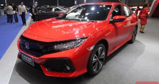 ใหม่ New Honda Civic Hatchback 2018 ราคา ฮอนด้า ซีวิค แฮทช์แบ็ก ตารางผ่อน-ดาวน์