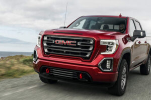 GMC Sierra AT4 2019 พร้อมชุดแต่งแบบ "Off-Road Performance Package" ให้กำลังทั้งสิ้น 435 แรงม้า !!