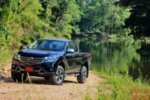 รีวิว MAZDA BT-50 Pro THUNDER 2.2 Hi-RACER AT ปรับโฉมด้านหน้าใหม่..ดึงดูดสายตามากยิ่งขึ้น ภายใต้สมรรถนะขับสนุกและเร้าใจเช่นเดิม