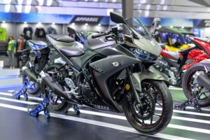 ใหม่ Yamaha YZF-R3 2018 ราคา ยามาฮ่า YZF-R3 ตารางราคา-ผ่อน-ดาวน์