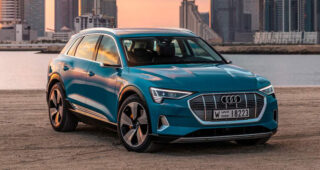 Audi เผยราคาขายรถแบบพลังงานไฟฟ้า "E-Tron Model" เริ่มต้นที่ราคา 71,490 ปอนด์ !!!