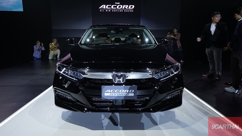 Honda Accord Hybrid 01