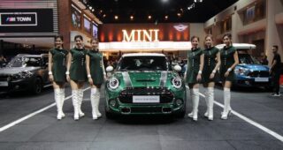 MINI นำเสนอ 3 ไฮไลต์เด่นยอดนิยมใน Motor Show 2019