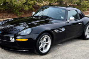 คลาสสิกมาก! เปิดตัวขายรถแบบ BMW Z8 Roadster ของเก่าแต่สุดแรง