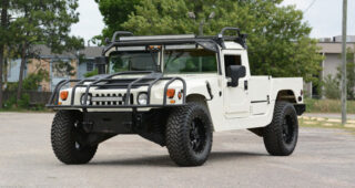 เปิดกรุประมูล "Hummer H1 Model 1995 " กระบะพันธุ์แกร่ง