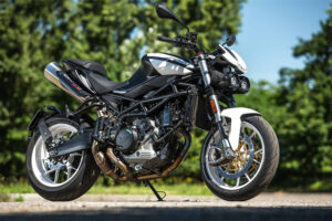 MOTO MORINI CORSARO ZZ "เน็กเก็ตไบค์คลาส 1200 ที่โดดเด่นด้วยดีไซน์และพละกำลัง"