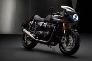 TRIUMPH THRUXTON TFC "โมเดลพิเศษสไตล์ คาเฟ่ เรเซอร์ แค่ 750 คันเท่านั้น"