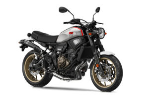 YAMAHA XSR700 XTRIBUTE "ย้อนดีไซน์รุ่นพี่ยุค 80 ปรับให้โหด ดุดัน มันส์ทุกเส้นทาง"