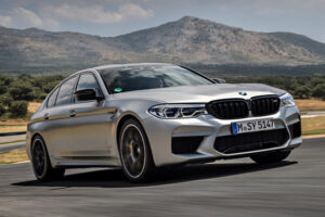 BMW M5 Model โชว์ตัวแล้วพร้อมเครื่องยนต์เทอร์โบชาร์จแบบใหม่ล่าสุด