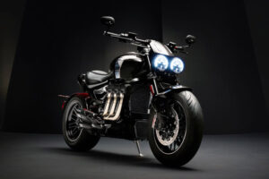 TRIUMPH ROCKET III TFC "อสูรร้าย 3 สูบ ตัวโหดเกินพิกัด"