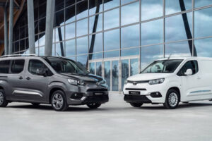 ชุดใหญ่! Toyota เตรียมเปิดตัวรถพลังงานไฟฟ้าแบบ Proace Model และ Proace City Model จัดหนักเต็มรูปแบบ