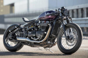 TRIUMPH BONNEVILLE BOBBER CUSTOM "สายซิ่งทางตรงจากทีมคัสตอมระดับเทพ"