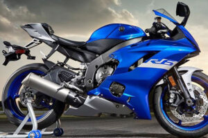 Yamaha YZF-R6 2020 อัปเกรดสีตัวถังใหม่ เติมเต็มความเร้าใจ Super Sport คลาส 600 cc.