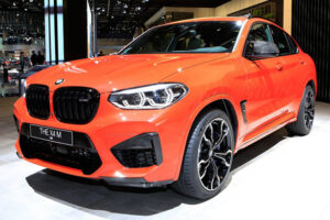 BMW Motors จัดให้ส่ง "X4 Model" โฉมใหม่ มุ่งสู่งานใหญ่อย่าง Frankfurt Motor Show 2019