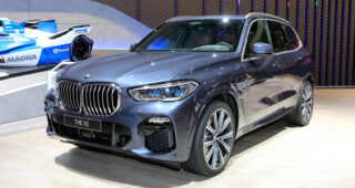 BMW Motors ส่งรถแบบ "xDrive45e Model" พลังงานไฮบริดรุ่นใหม่ ทั้งประหยัด ทั้งดุดัน